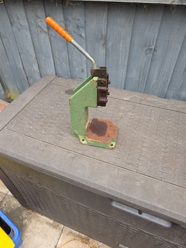 622 032 toggle press - rs,