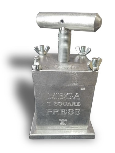 The mega square press - t,